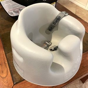 Bumbo infant floor seat